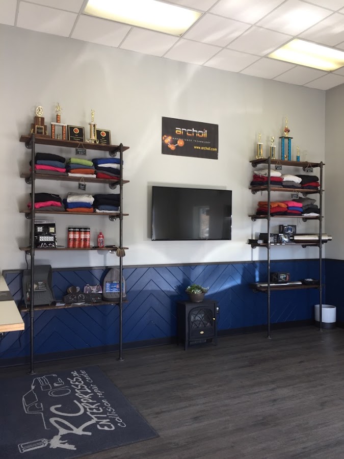 R C Enterprises Inc Auto Body Shop photo