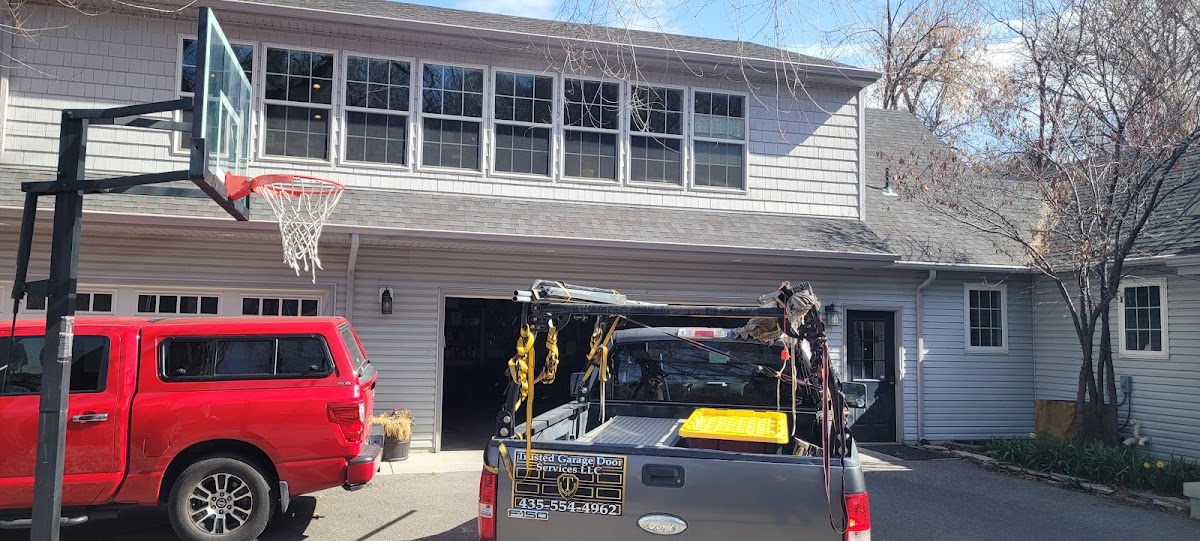 Trusted Garage Door Repair Service photo