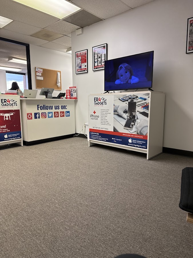 ER4GADGETS Electronics Repair Shop photo