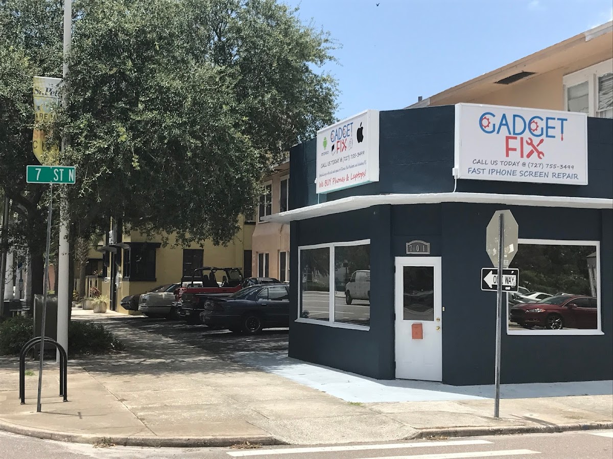 Gadget Fix St Pete Mobile Phone Repair Shop photo
