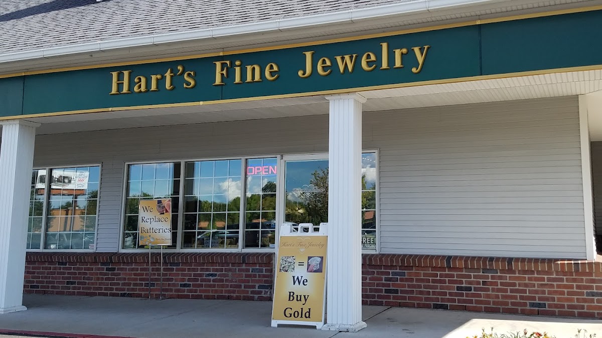 Hart's Fine Jewelry Jeweler photo