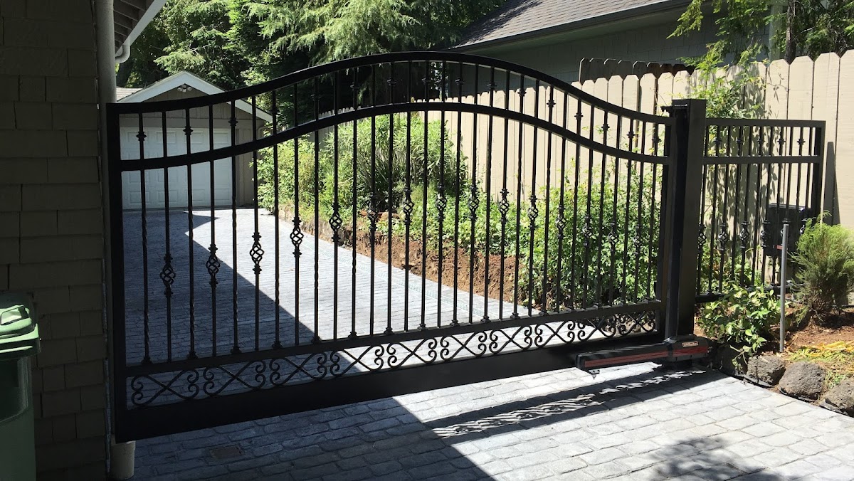 Automatic Gate Operations Contractor photo