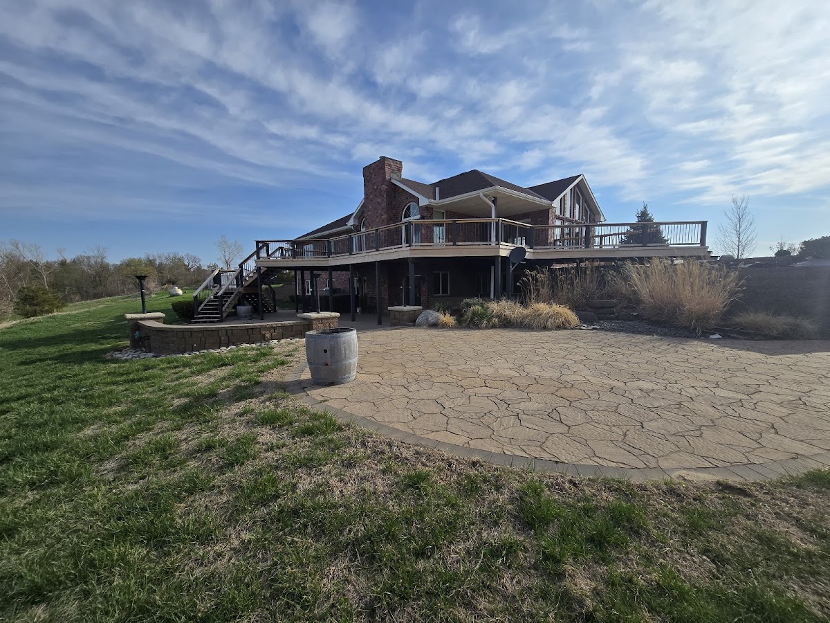 Renown Decks and Exteriors Deck Builder photo