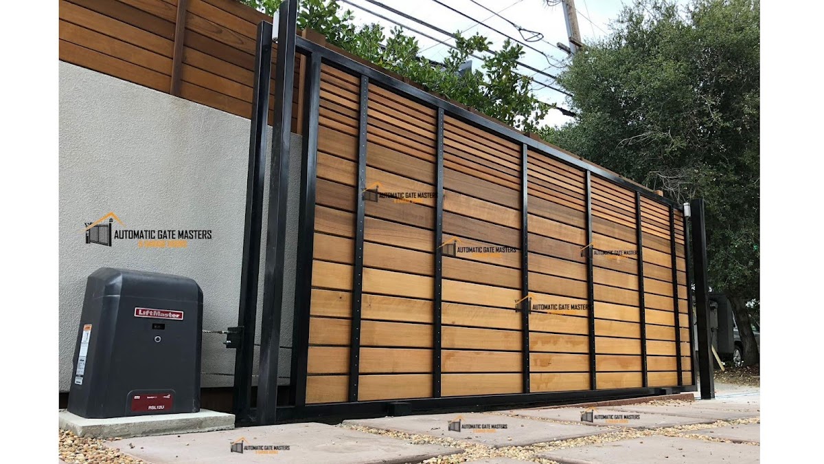 Automatic Gate Masters & Garage Doors Fence Contractor photo