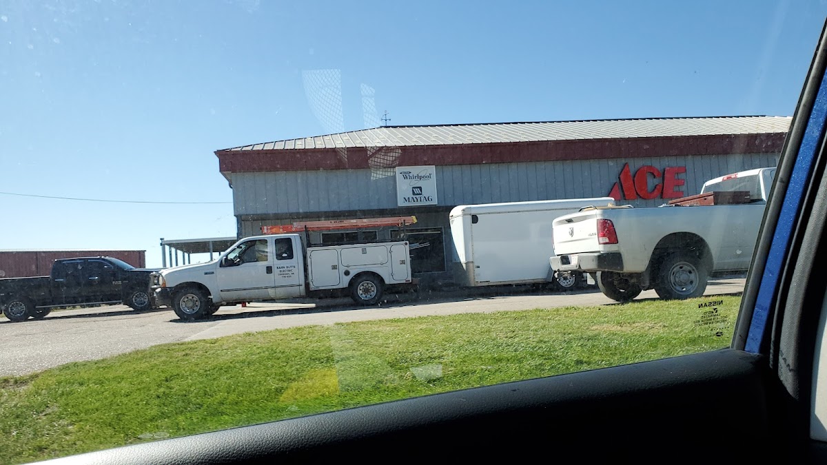Oshkosh Ace Hardware Handyman photo