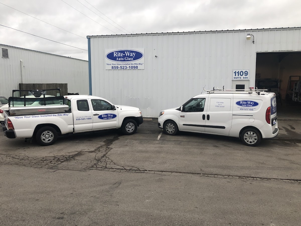 Rite-Way Auto Glass Glass Repair Service photo