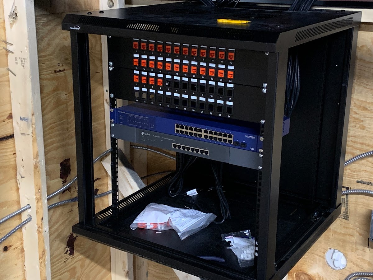 C&P Distributing Mobile Phone Repair photo