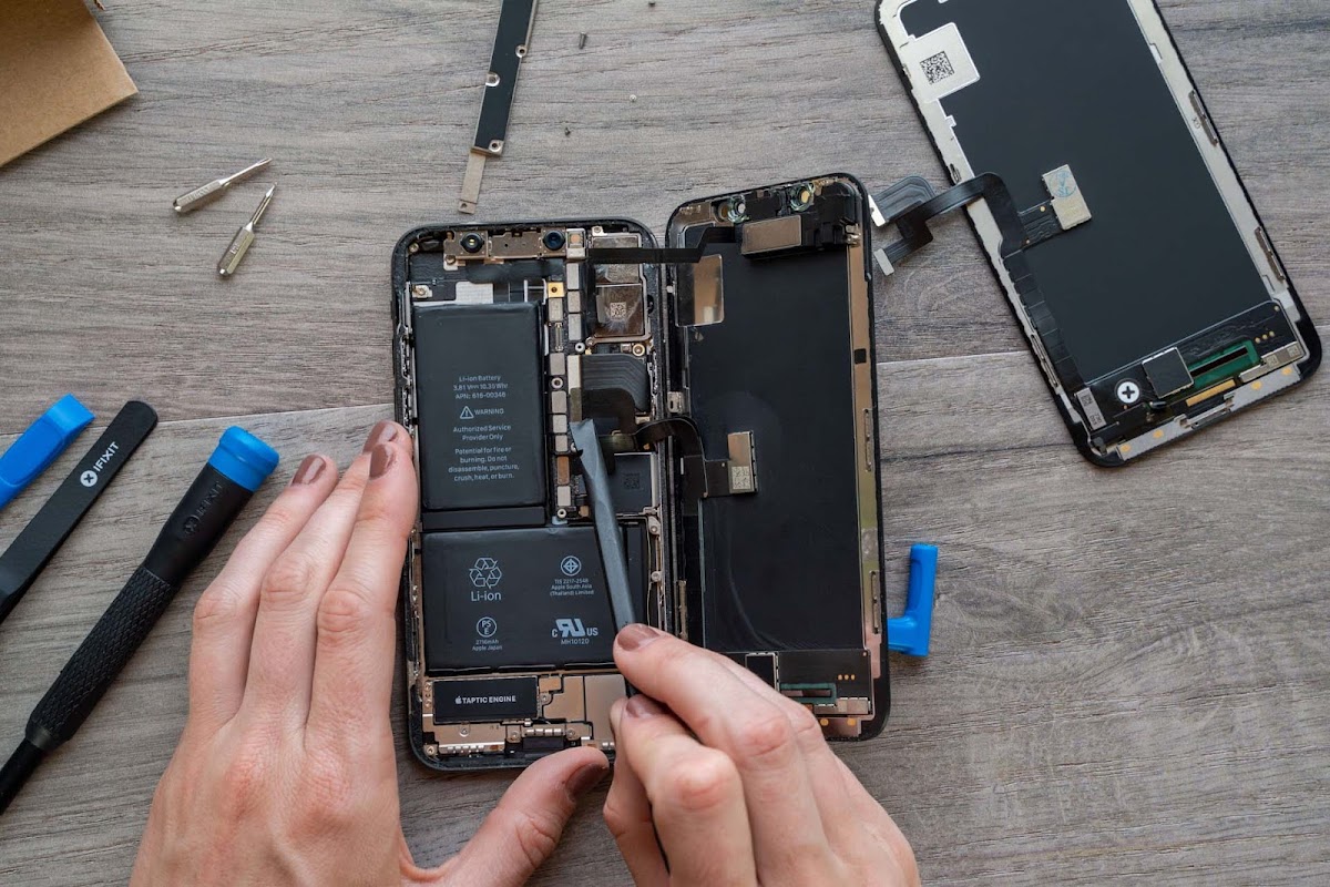 Stratton Electronics - Repair Service & Sales Phone Repair Service photo