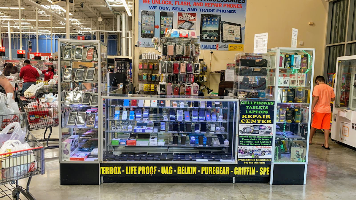 World Cellular N Accessories Mobile Phone Repair Shop photo