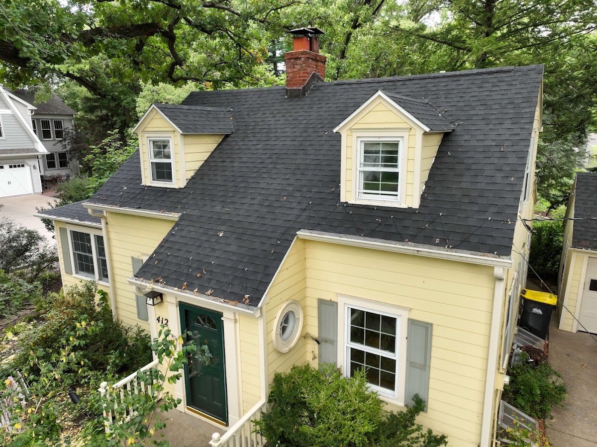 RM Construction Services Roofing Contractor photo