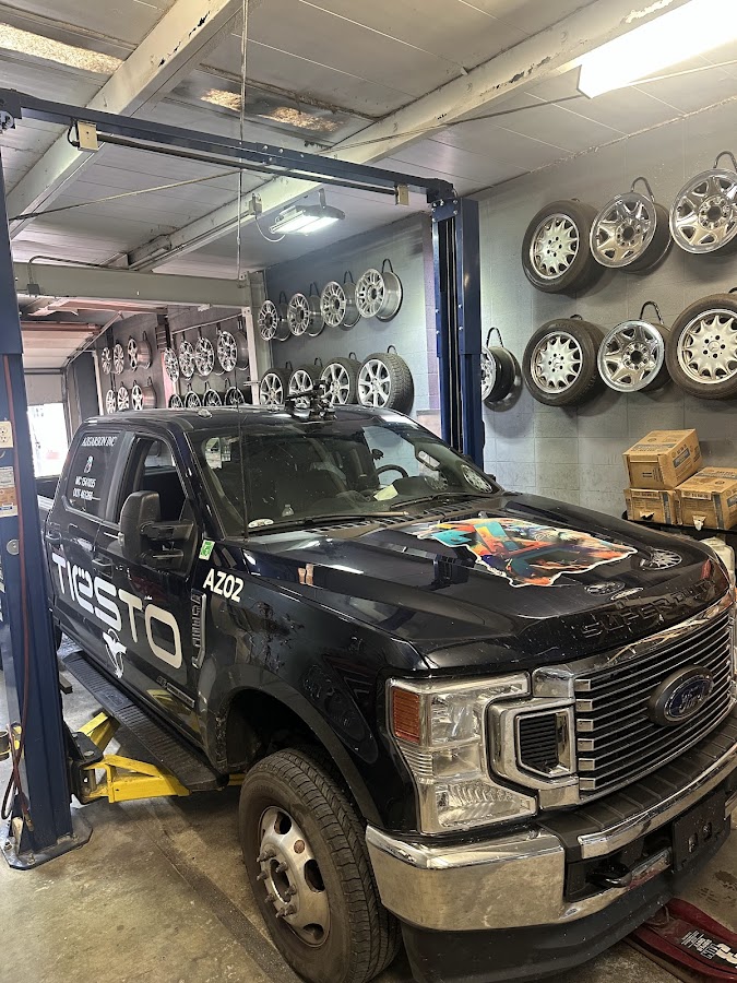 Tirez & More Tire Shop photo