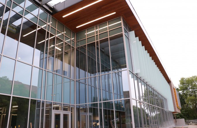 G & D Viking Glass Window Installation Service photo
