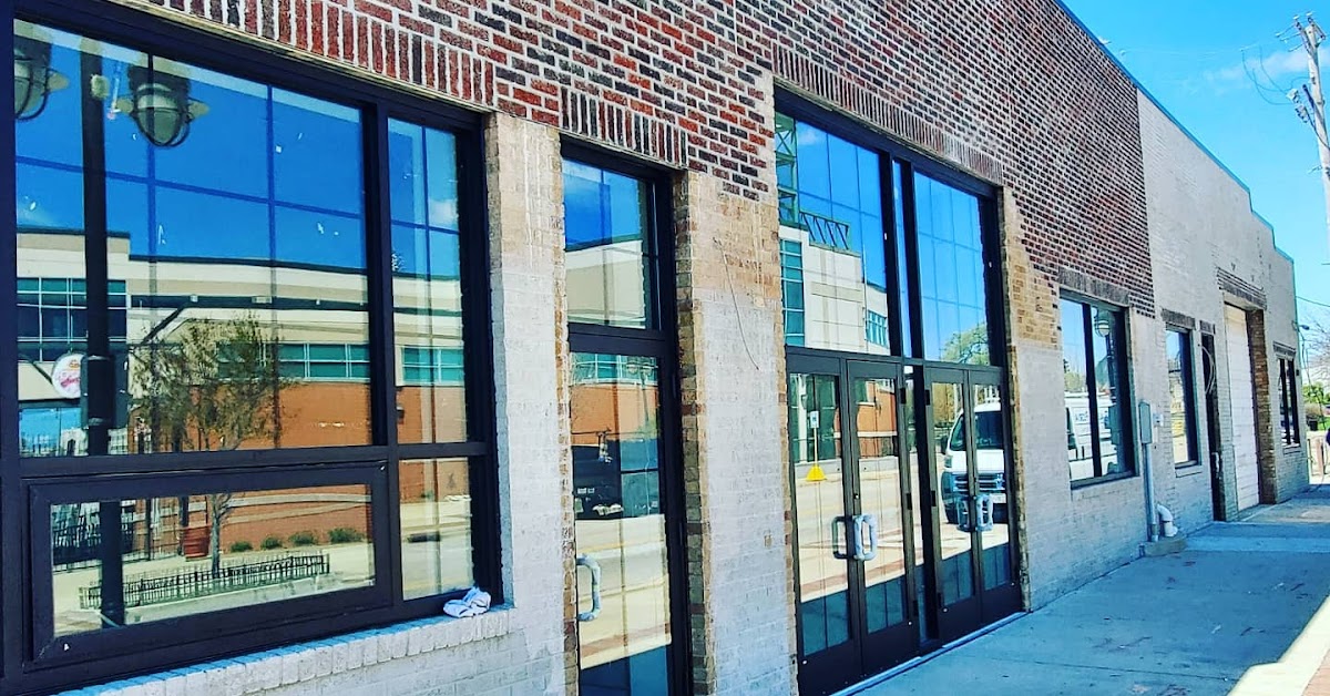 JPGlass Of Peoria Glass & Mirror Shop photo