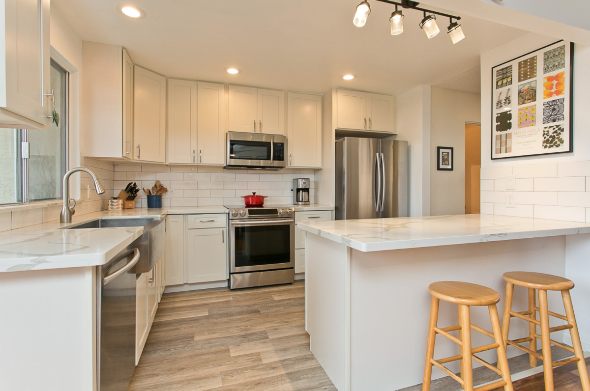Pivotto's Renovation INC Construction Company photo
