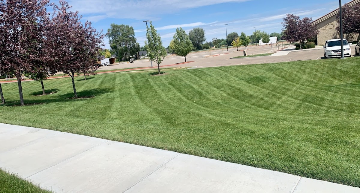 J&J Lawn Maintenance LLC Landscaper photo