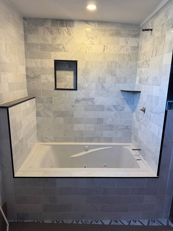 R and R Tile and Grout Tile Contractor photo