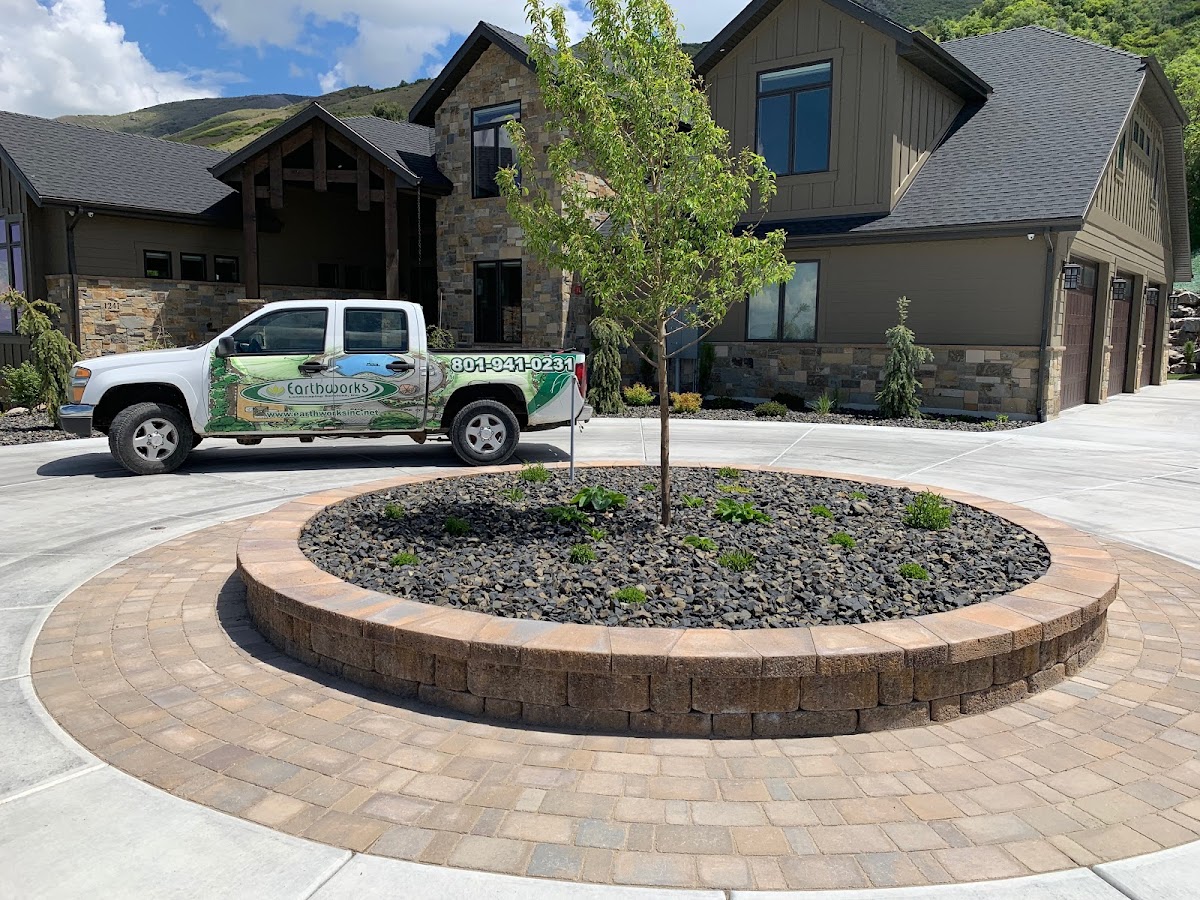 Earthworks Landscaping Landscaper photo