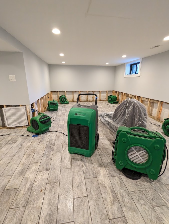 Flood Smart Water Damage Restoration Service photo