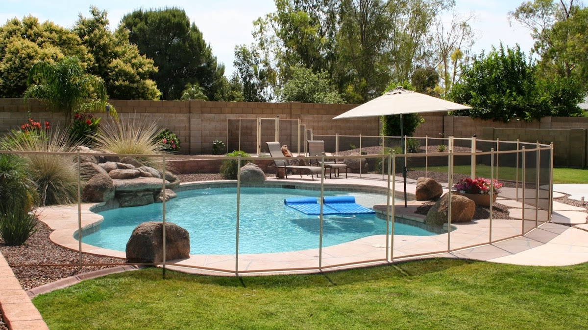 Arizona Pool Fence Fence Contractor photo