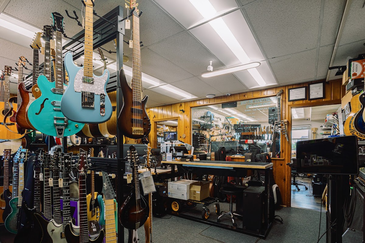 Xu Strings Guitar & Bass Repair Musical Instrument Repair Shop photo