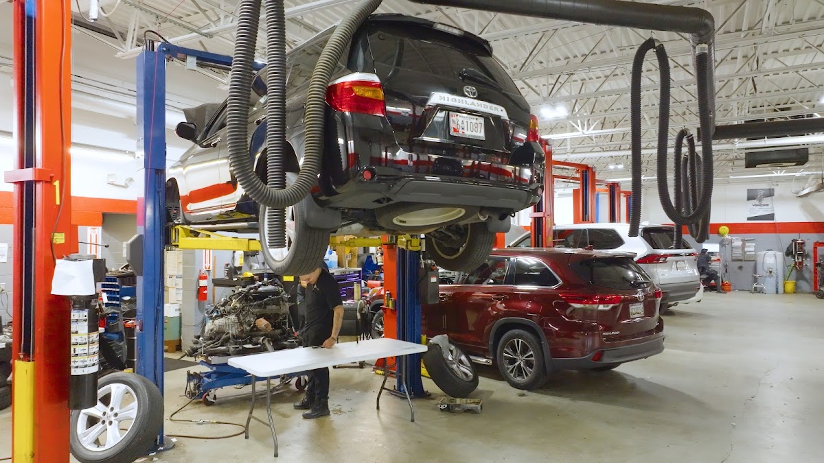 Toyota of Bowie Service Center Auto Repair Shop photo