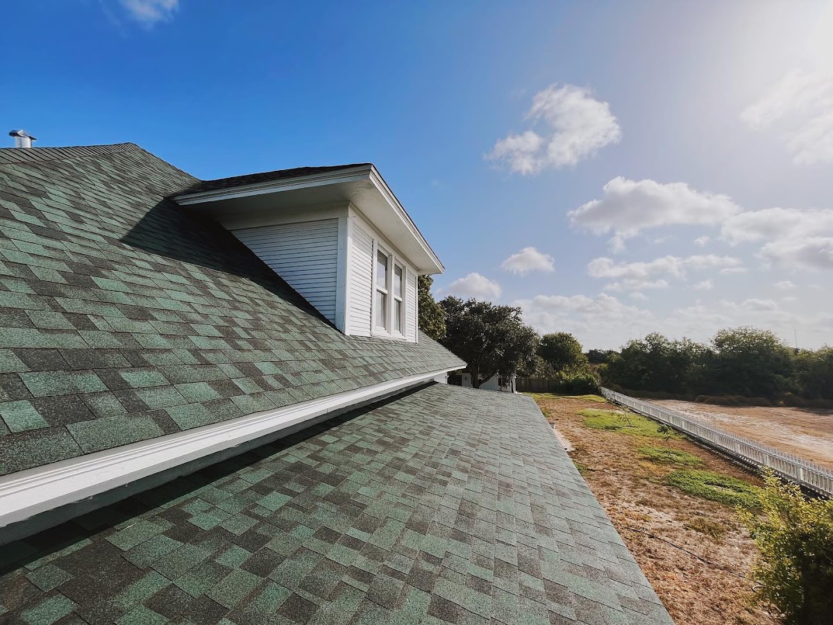 Randy's Roofing & Exteriors Roofing Contractor photo