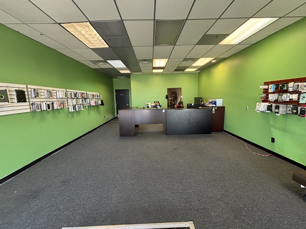 Best Phone Repair Phone Repair Service photo