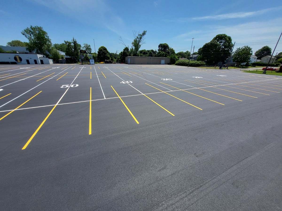 M&M Asphalt Maintenance Asphalt Contractor photo