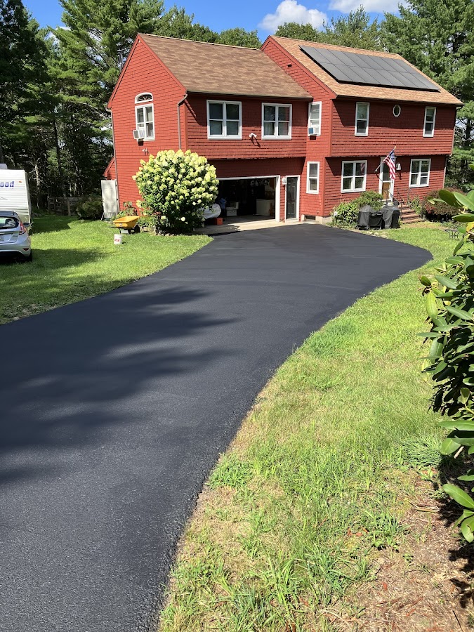 J&L Sealcoating LLC Asphalt Contractor photo