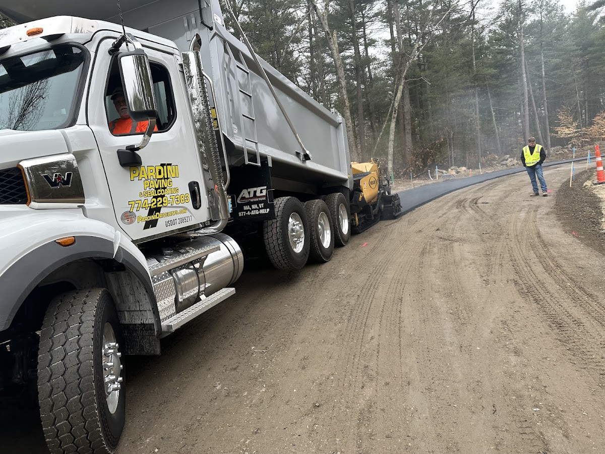 Pardini Driveways Paving Contractor photo