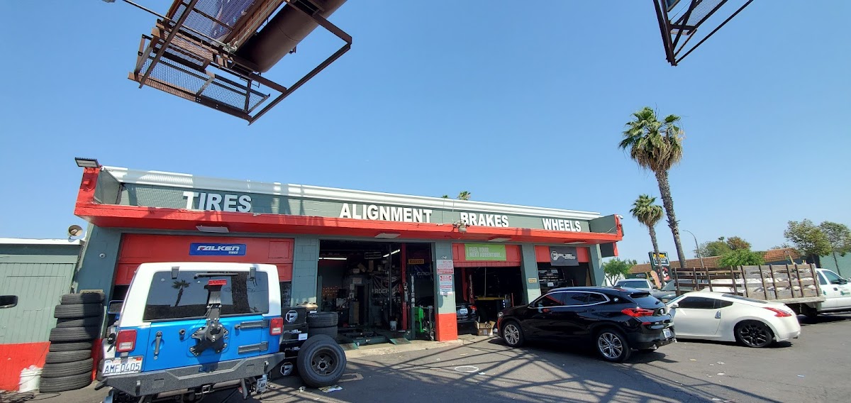 JR's Wheels & Tires Tire Shop photo