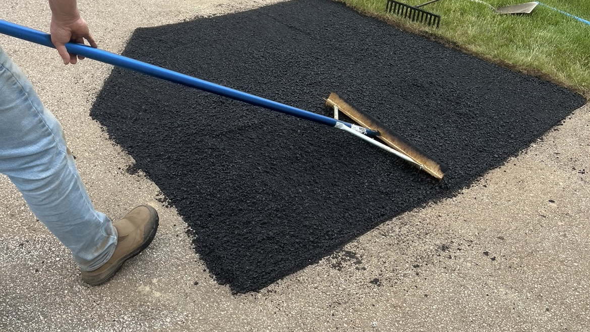 Asphalt Sealing Company LLC Asphalt Contractor photo
