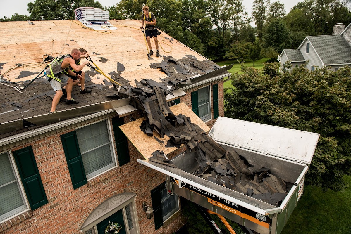 certified quality construction Roofing Contractor photo