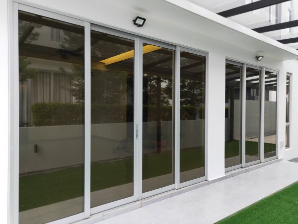 Sliding Glass Door Repair Repair Service photo