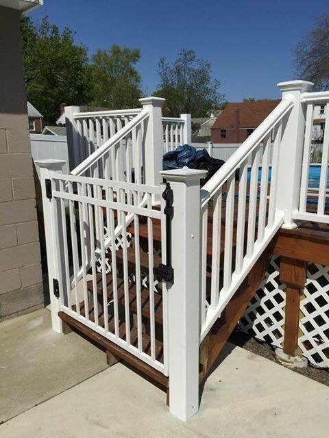 R & R Fence Co Fence Contractor photo
