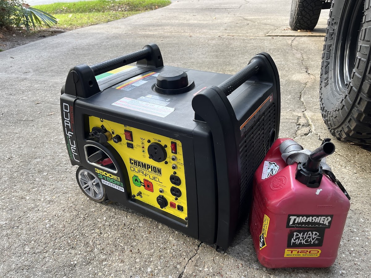 R&E Small Engine Small Engine Repair Service photo