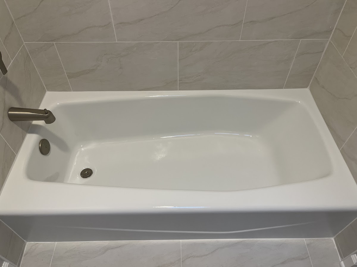 R J's Tub & Tile Refinishing, LLC Bathroom Remodeler photo
