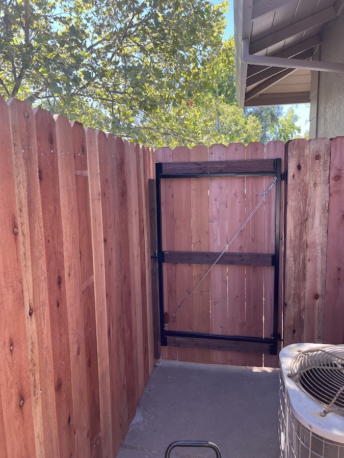 SAINTZ Outdoor Construction & Fencing Debris Removal Service photo