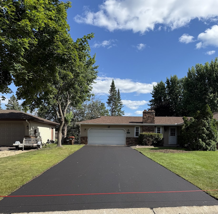 Blacktop Pro's Inc. Asphalt Contractor photo