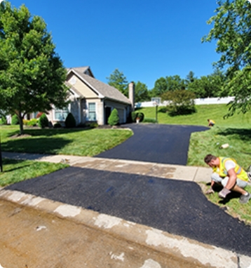 Gallery photo for Thomas and Dustin's Asphalt in Villa Ridge, MO