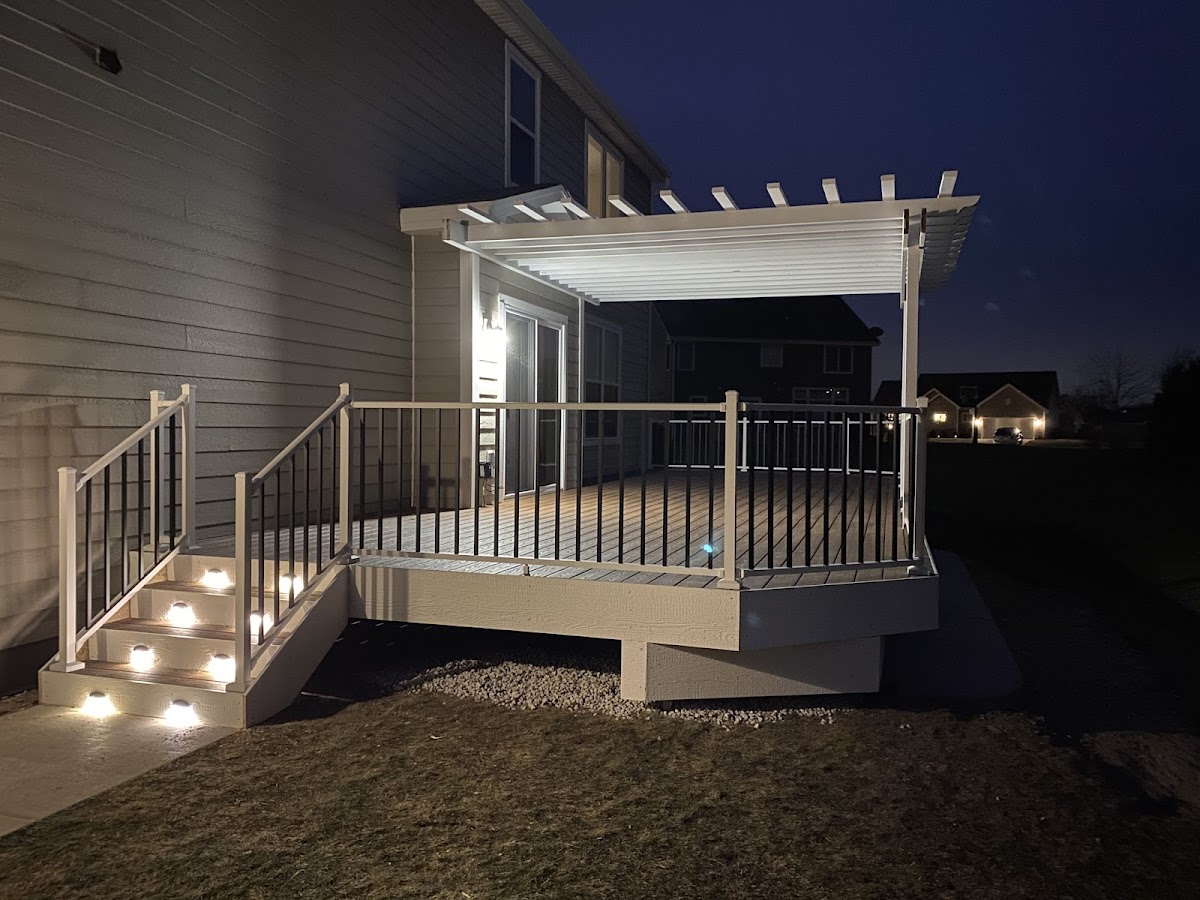 Excel Custom Decks of Madison Deck Builder photo