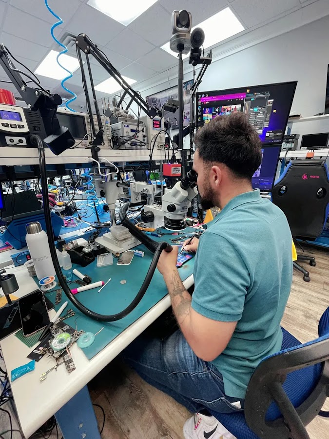 iMobile Medics Mobile Phone Repair Shop photo