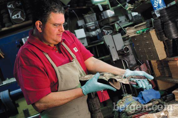 Quality Shoe Repair-Ridgewood, NJ Shoe Repair Shop photo