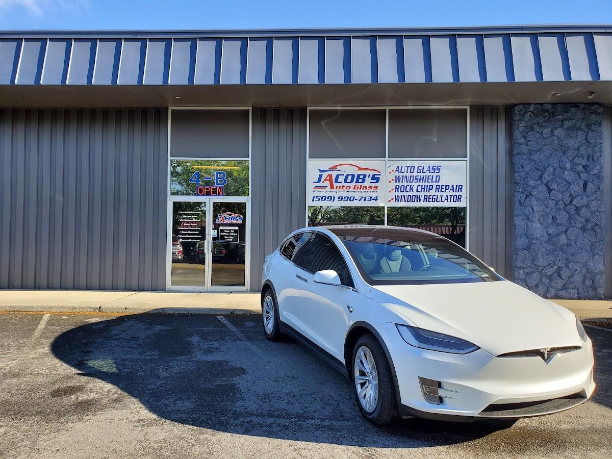 Jacob's Auto Glass LLC Auto Glass Shop photo