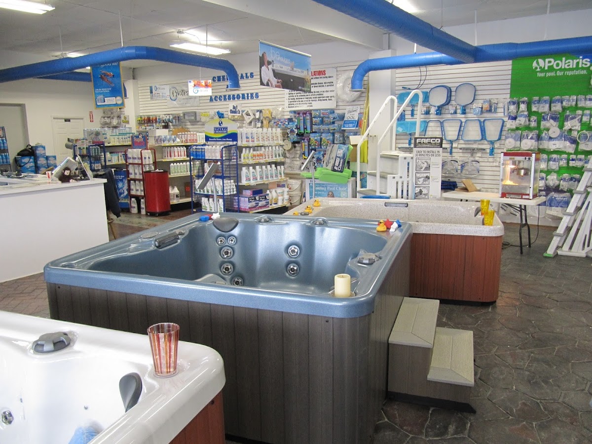 Professional Pool & Spa Swimming Pool Contractor photo