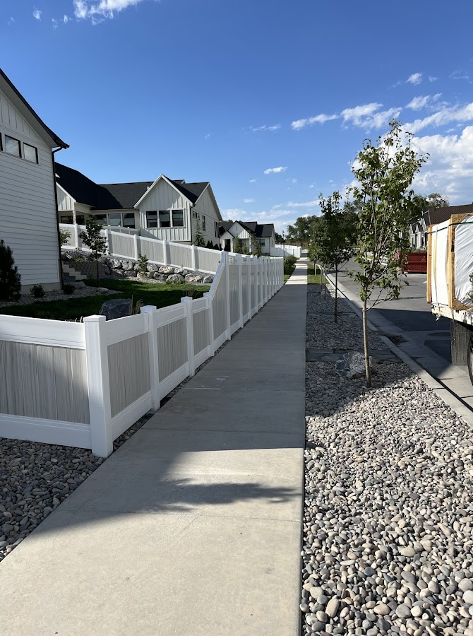 Empire Fencing LLC Fence Contractor photo