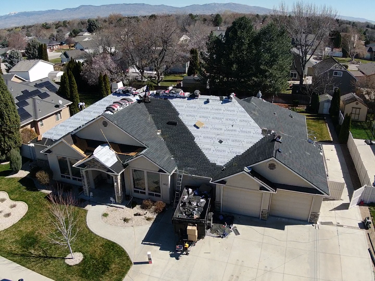 Western Roofing Roofing Contractor photo