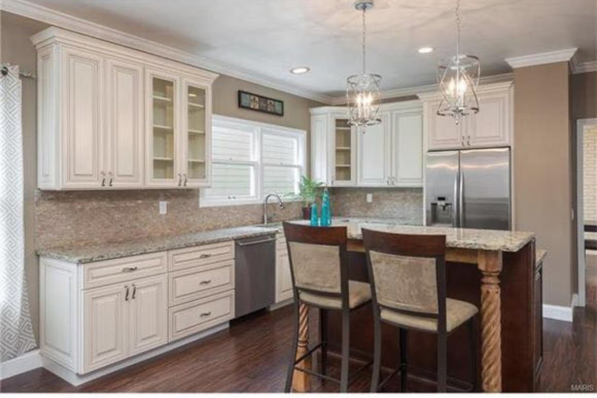 Custom Kitchen and Bath, LLC photo