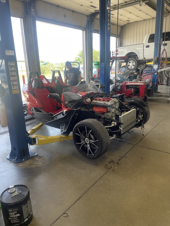 Vondy's automotive Auto Repair photo