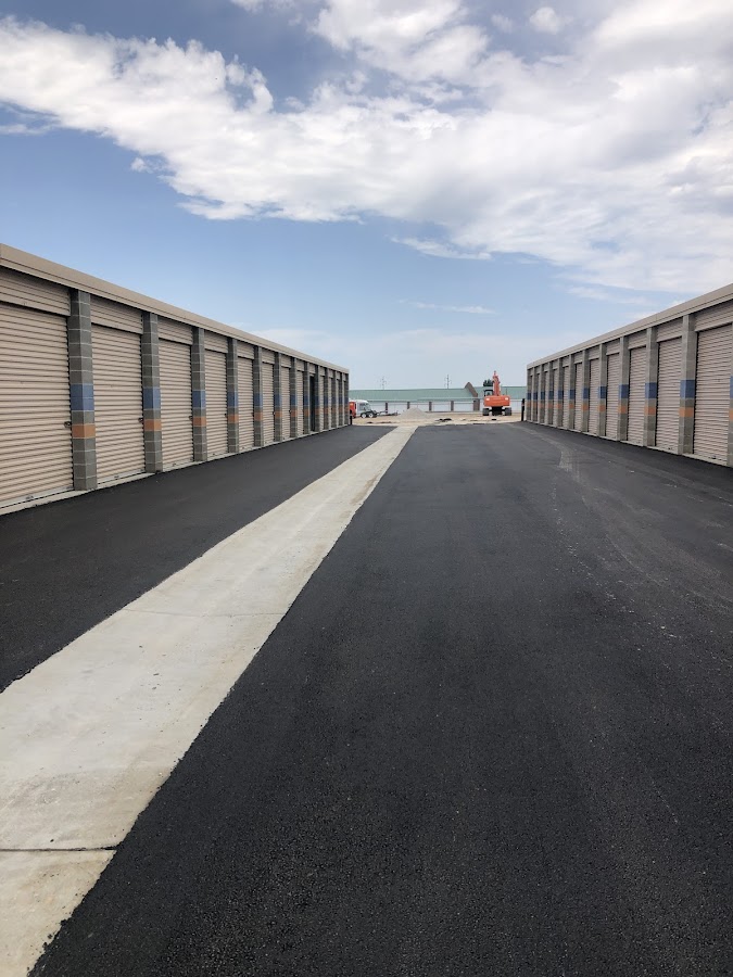 R & R Paving photo